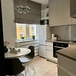 White Centrum 2-bedroom * Czestochowa
