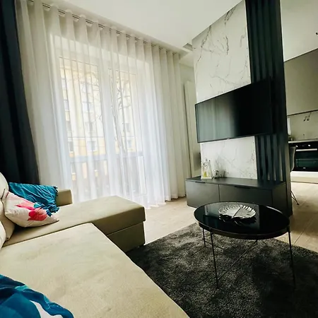 Апартаменты White Centrum 2-bedroom *