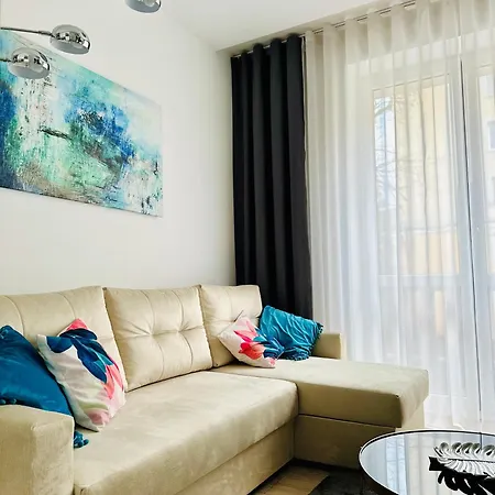 White Centrum 2-bedroom *