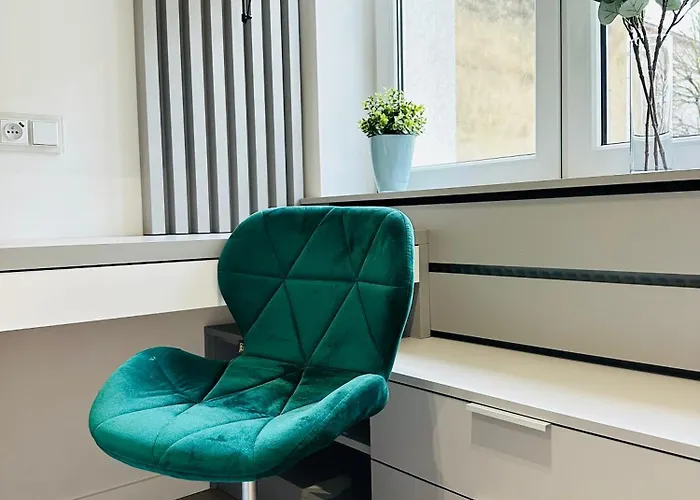 White Centrum 2-bedroom צ'סטוצ'ובה