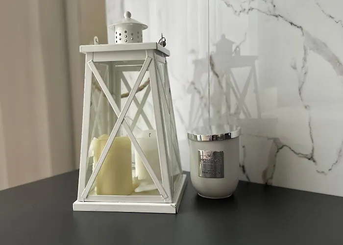 White Centrum 2-bedroom צ'סטוצ'ובה